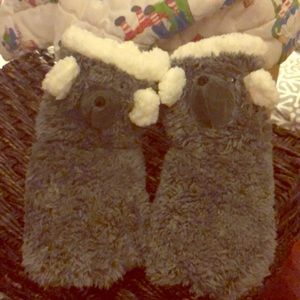 Slippers - new